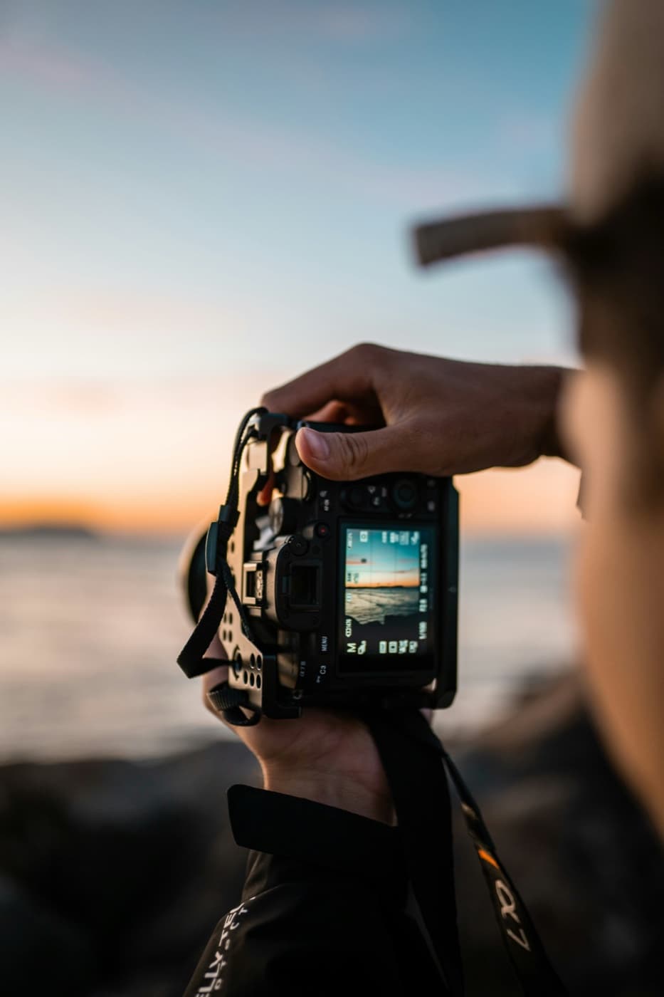 Appareil photo au coucher du soleil